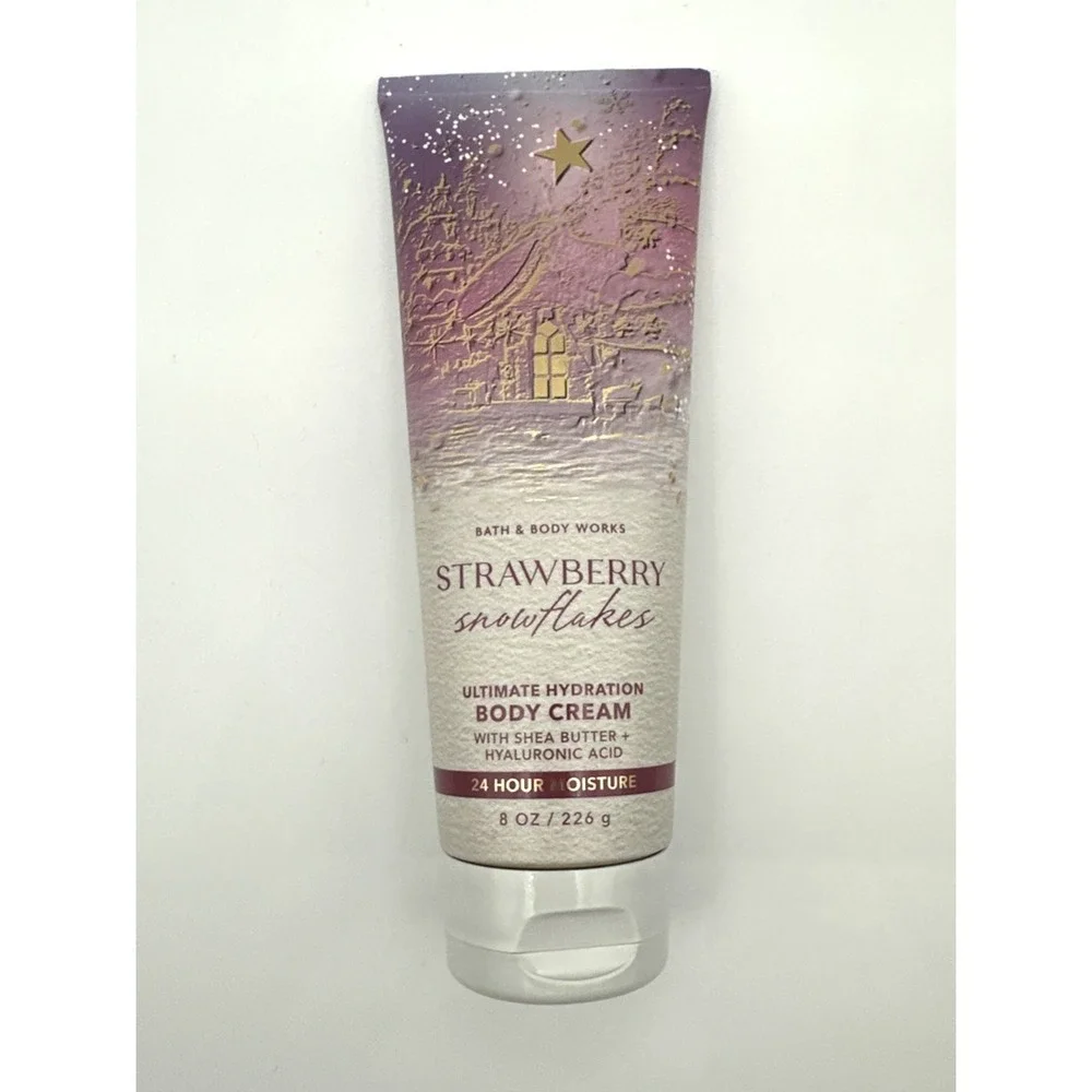 Bath Body Works Strawberry Snowflakes Hydrating‎ Body Cream Lotion 8oz Brand New